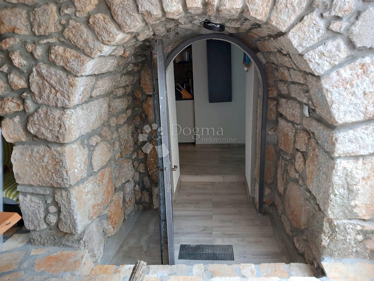 Kuća Na prodaju - PRIMORSKO-GORANSKA VINODOLSKA OPĆINA