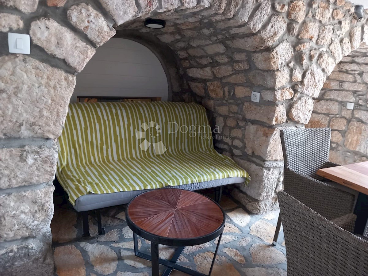 Kuća Na prodaju - PRIMORSKO-GORANSKA VINODOLSKA OPĆINA