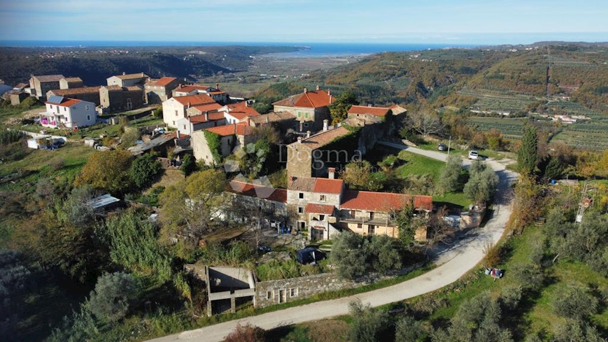 Kuća Na prodaju - ISTARSKA BUJE