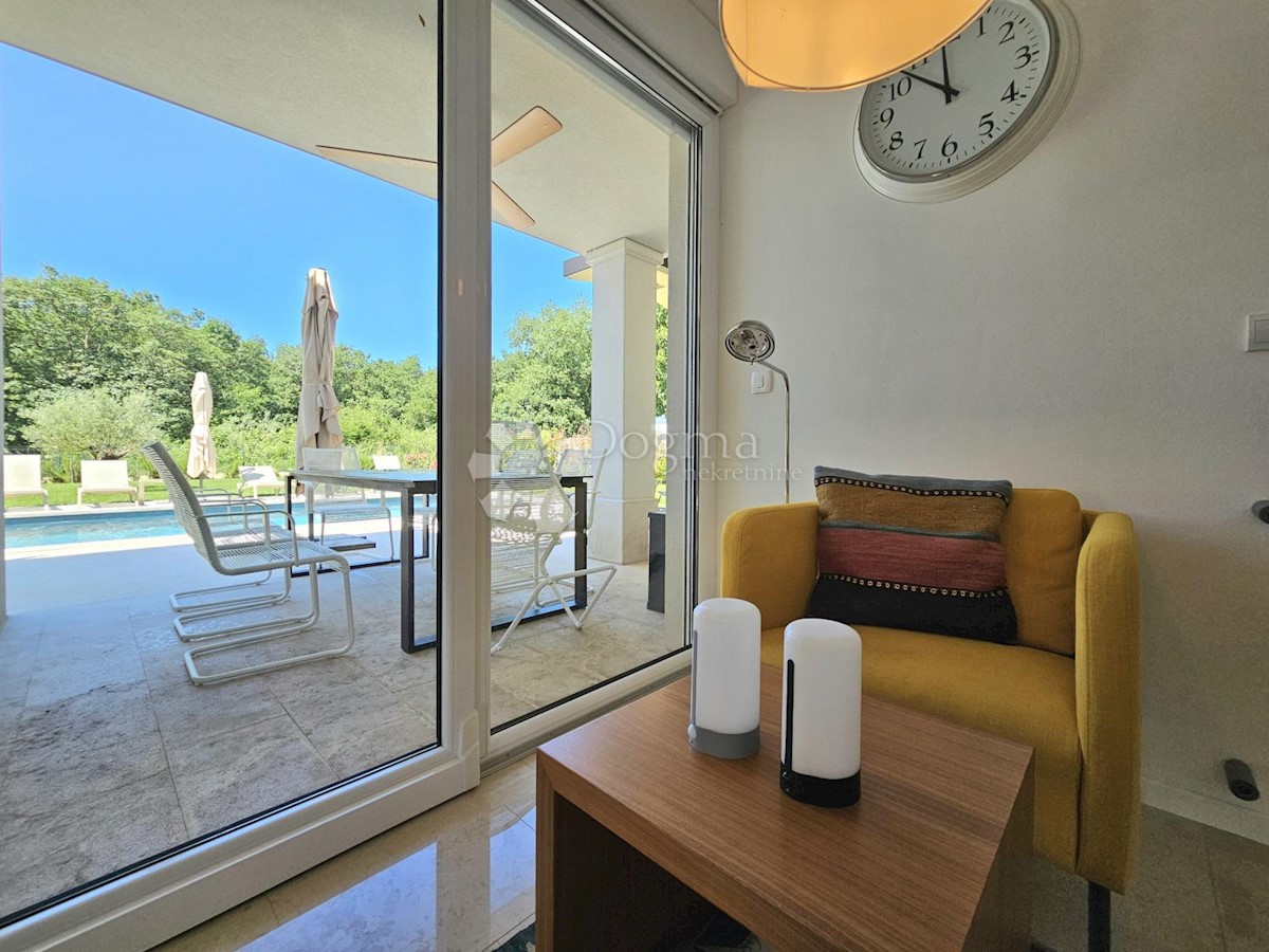 House For sale - ISTARSKA NOVIGRAD
