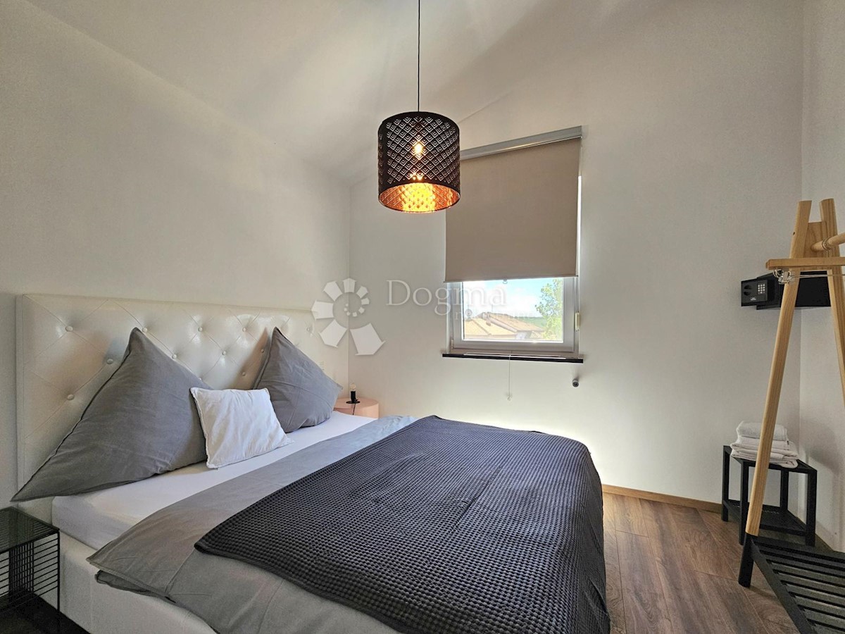 House For sale - ISTARSKA NOVIGRAD