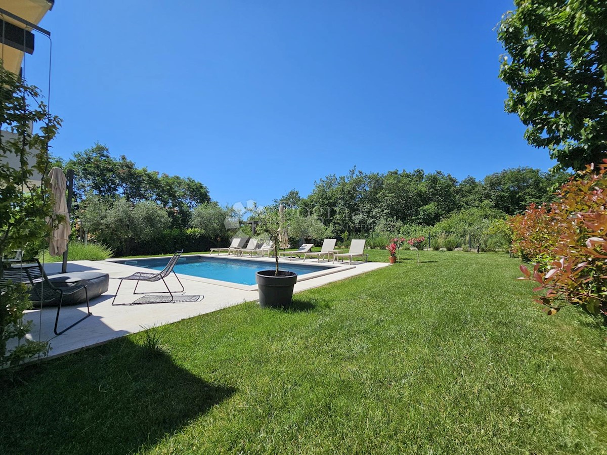 House For sale - Istarska Novigrad - foto 3/56