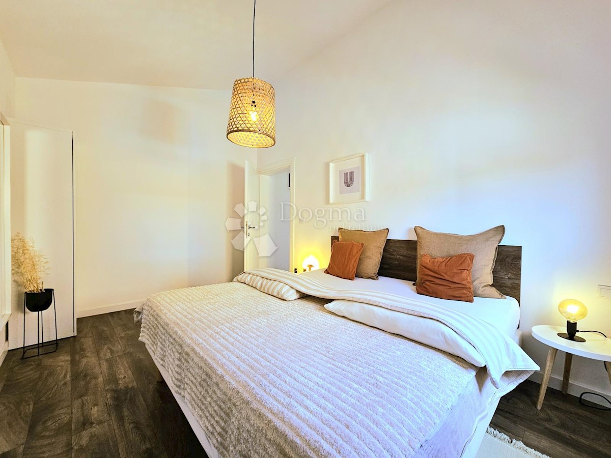 House For sale - ISTARSKA NOVIGRAD