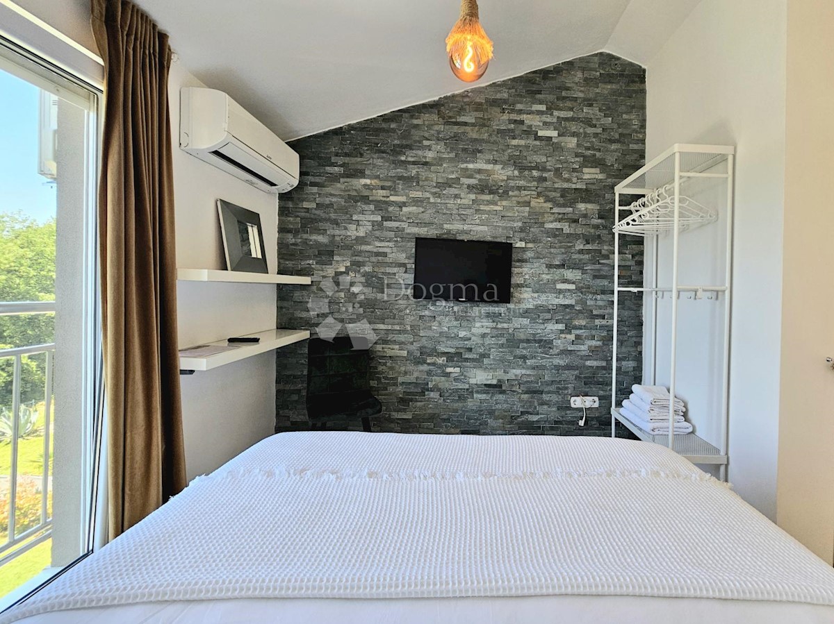 House For sale - ISTARSKA NOVIGRAD