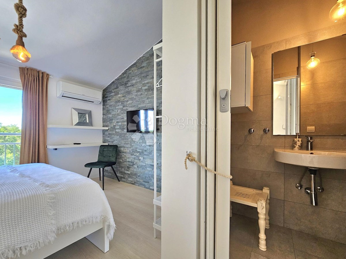 House For sale - ISTARSKA NOVIGRAD