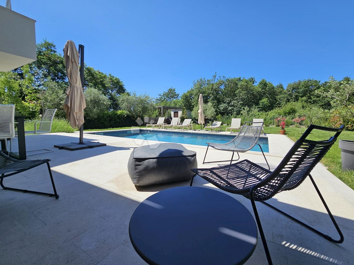 House For sale - ISTARSKA NOVIGRAD