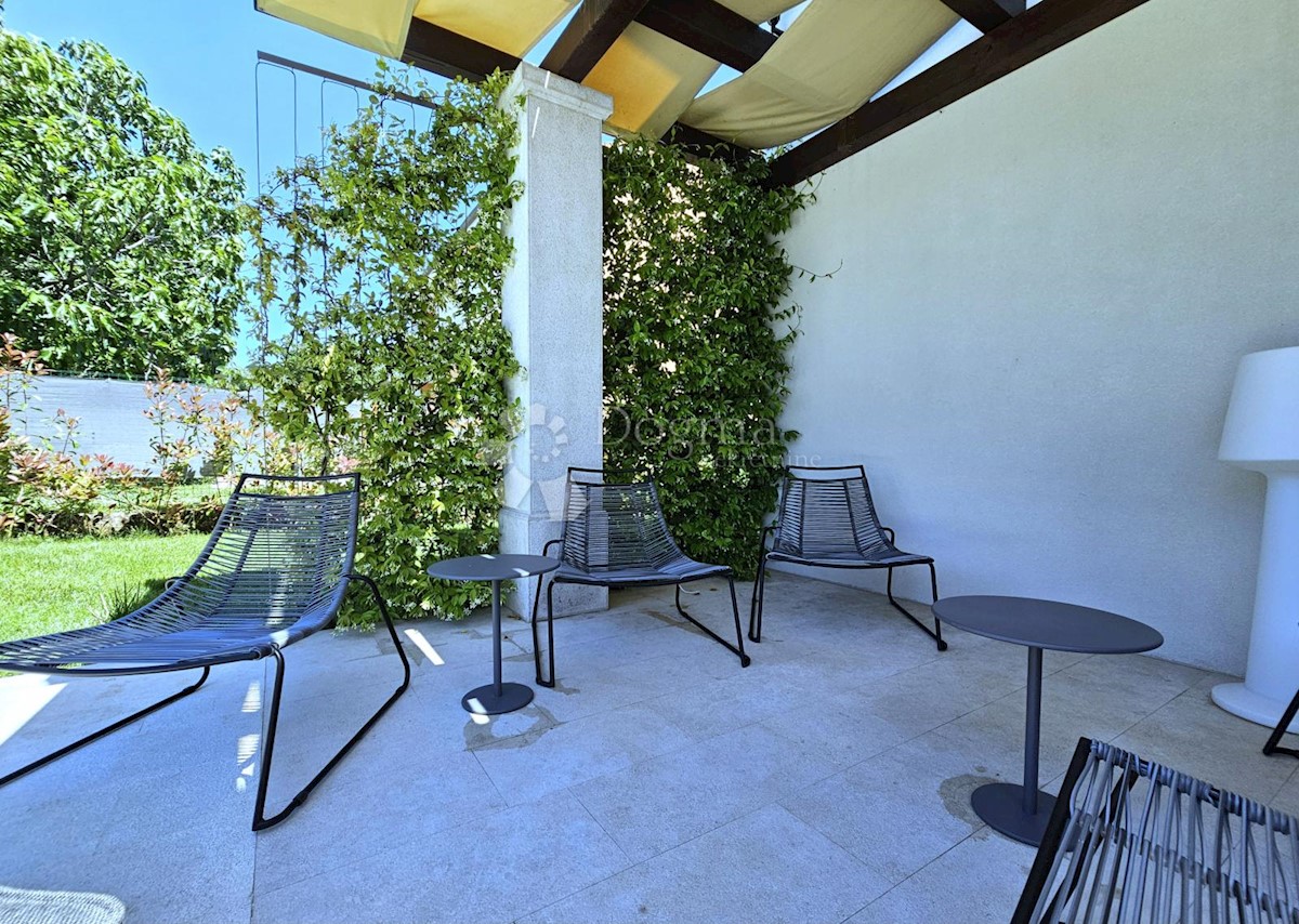 House For sale - ISTARSKA NOVIGRAD