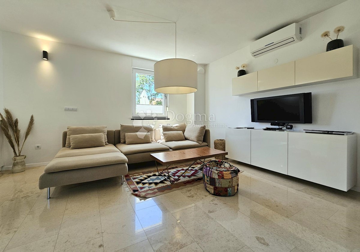 House For sale - ISTARSKA NOVIGRAD