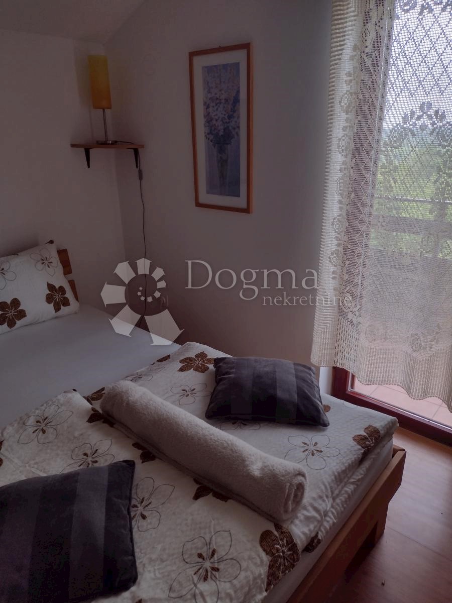 Dom Na predaj - SISAČKO-MOSLAVAČKA PETRINJA