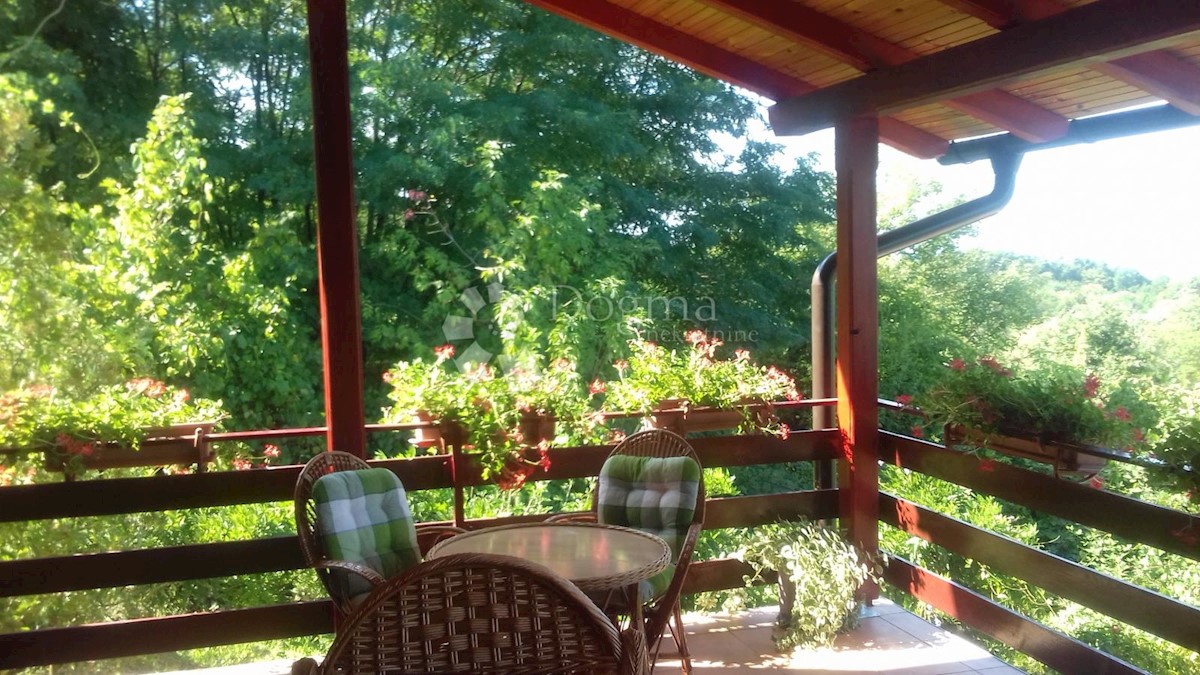 Dom Na predaj - SISAČKO-MOSLAVAČKA PETRINJA
