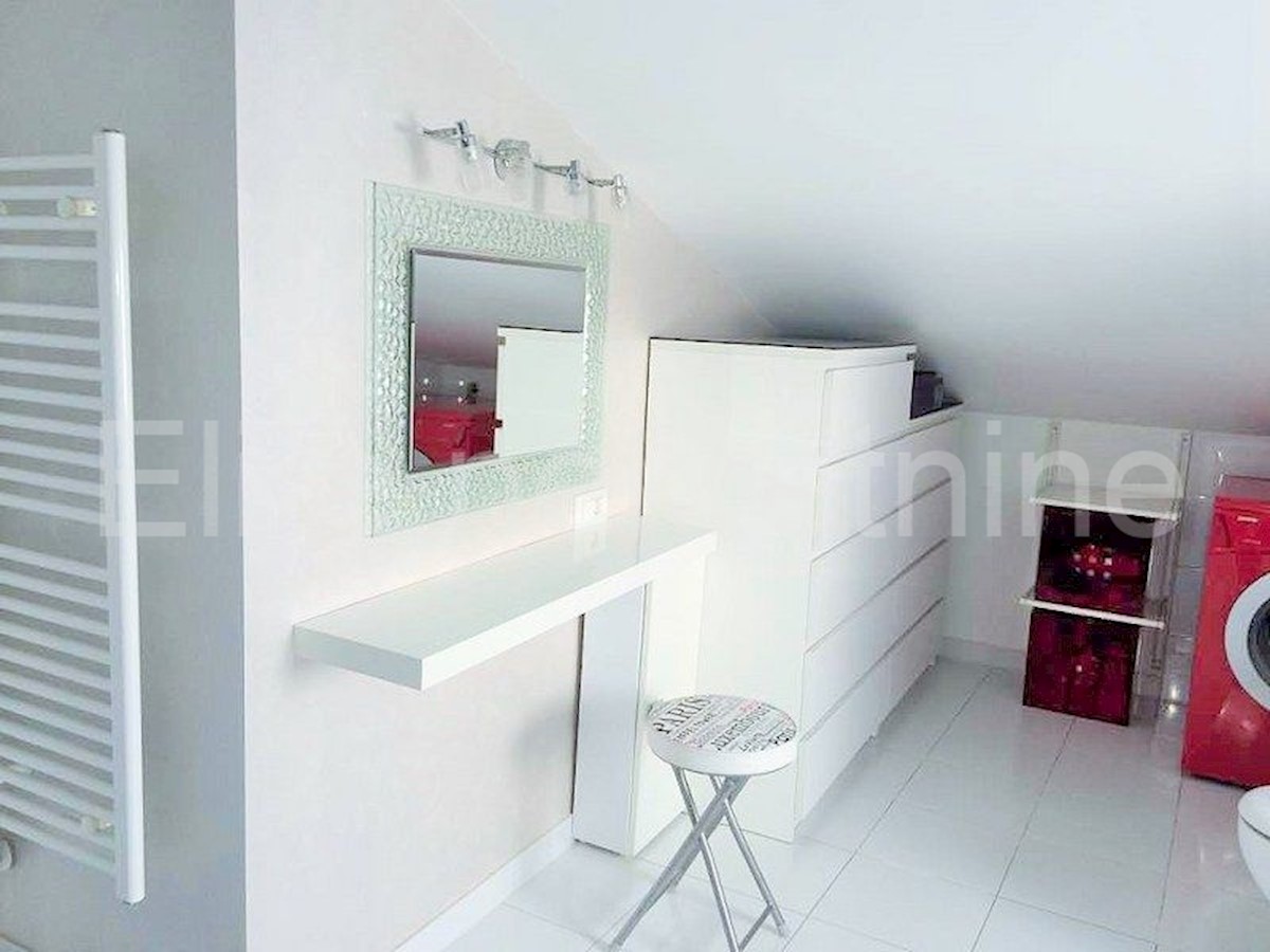 Flat For sale - ISTARSKA PULA