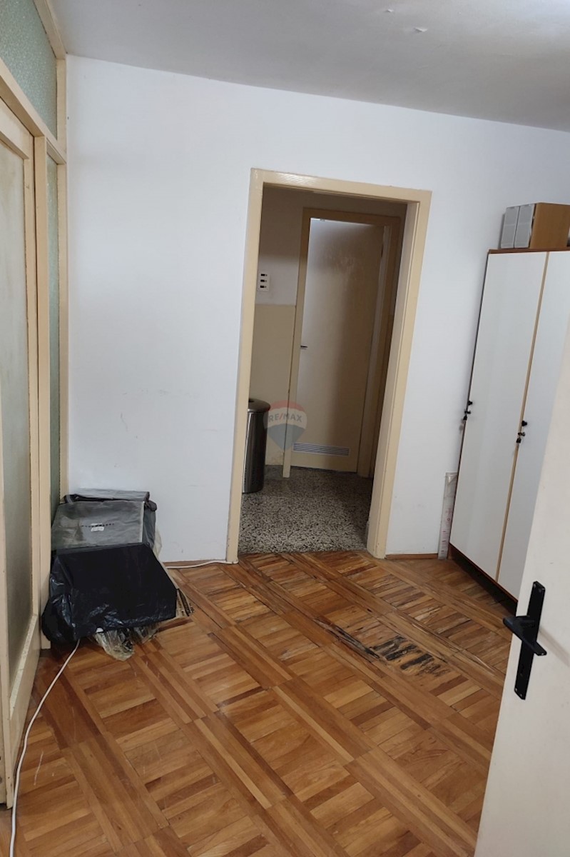 Apartment Zu verkaufen - ŠIBENSKO-KNINSKA ŠIBENIK