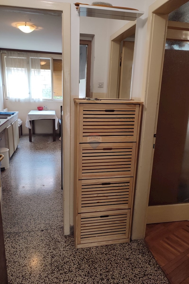 Apartment Zu verkaufen - ŠIBENSKO-KNINSKA ŠIBENIK