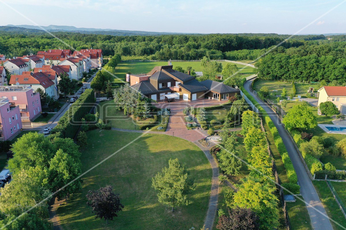 Casa In vendita - GRAD ZAGREB ZAGREB