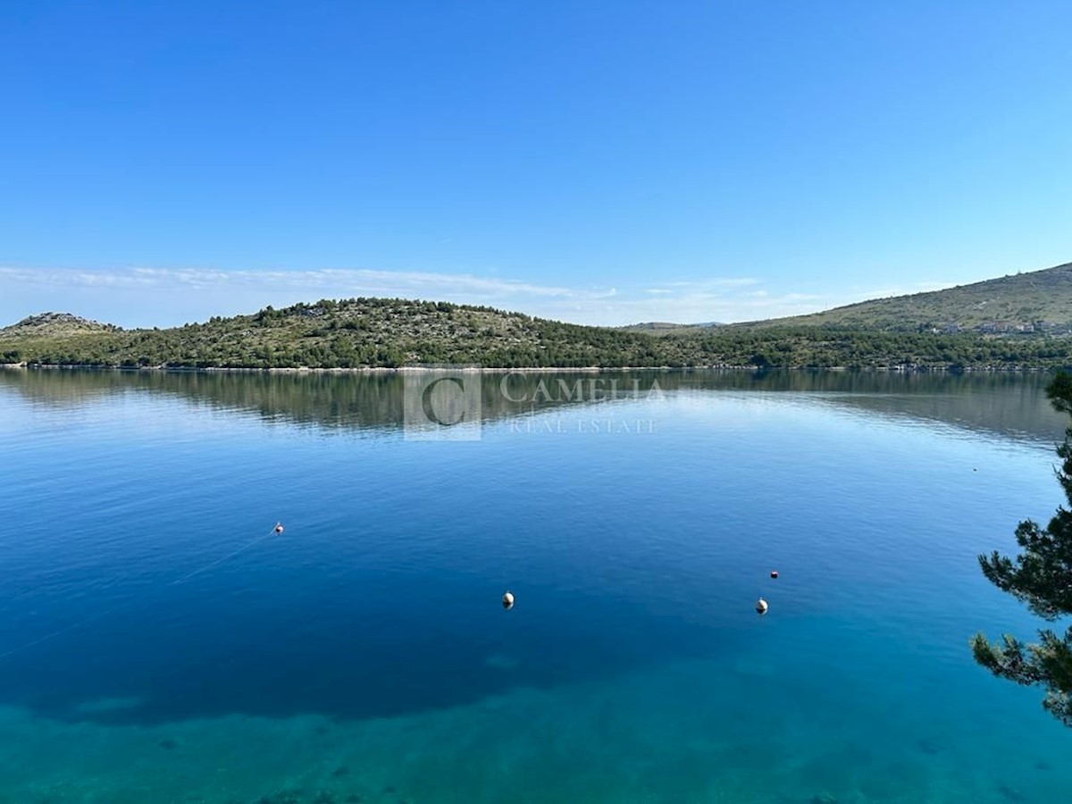 Haus Zu verkaufen - ŠIBENSKO-KNINSKA ŠIBENIK