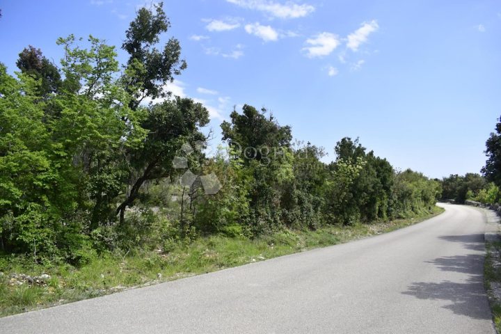 Grundstück zu verkaufen 800 m² – Rakalj