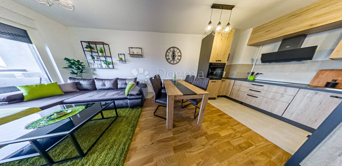 Appartement À vendre - VARAŽDINSKA VARAŽDIN