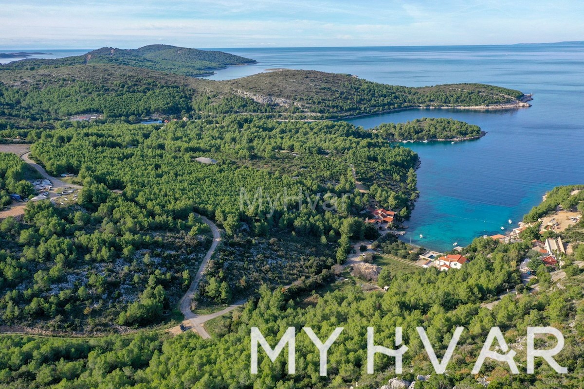 Terreno In vendita - SPLITSKO-DALMATINSKA HVAR