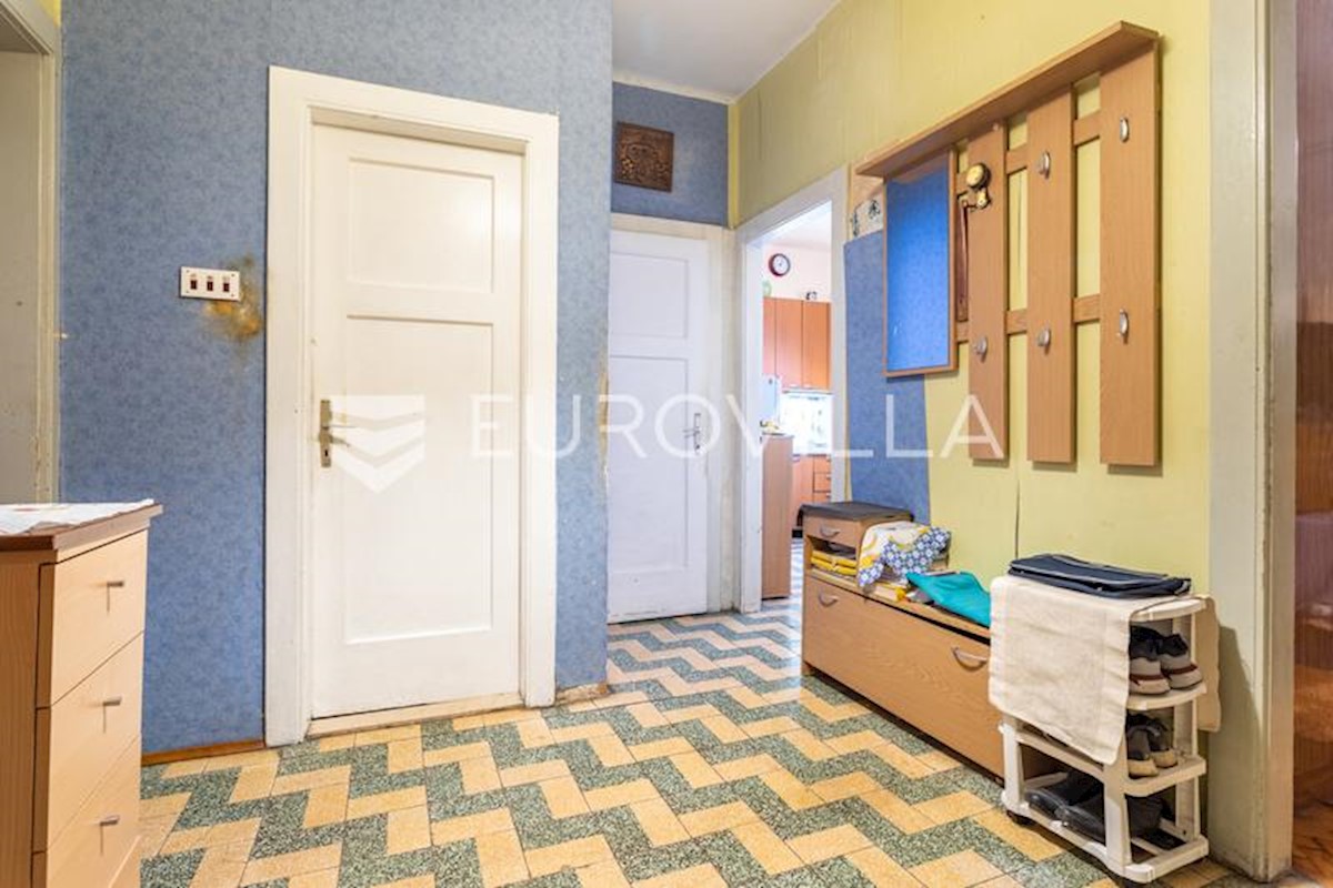 Apartmán Na predaj - SPLITSKO-DALMATINSKA SPLIT