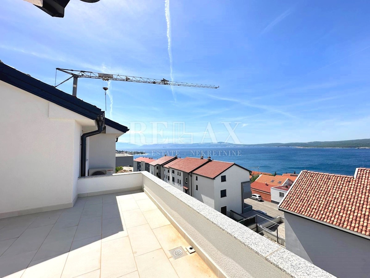 Stan Na prodaju - PRIMORSKO-GORANSKA CRIKVENICA