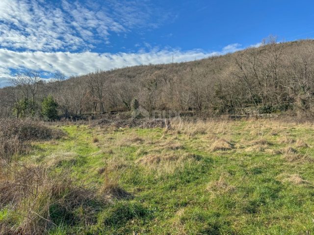 Terreno in vendita 2875 m² – Mihotići