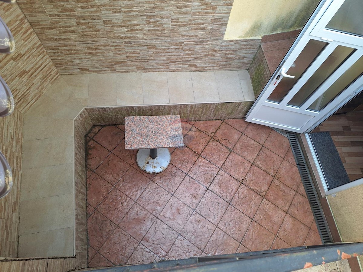 Apartma Na predaj - PRIMORSKO-GORANSKA CRIKVENICA