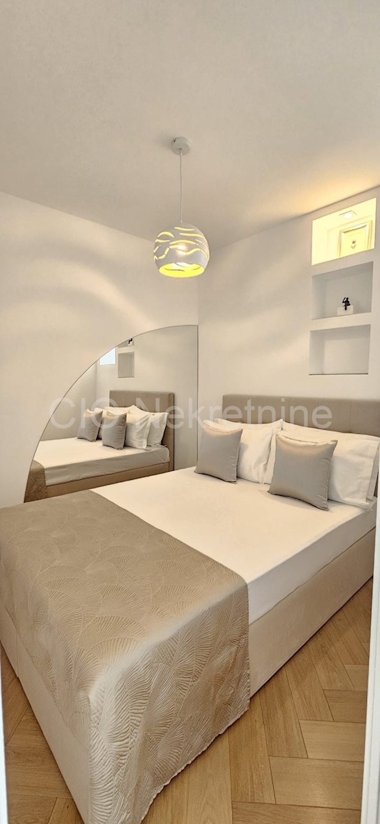 Apartment Zu verkaufen - SPLITSKO-DALMATINSKA SPLIT