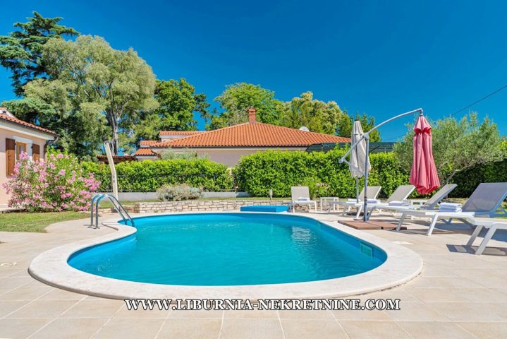 Casa In vendita - Istarska Poreč - foto 5/28