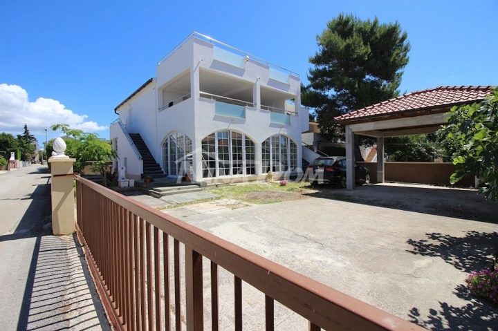 Haus Zu verkaufen - Zadarska Vir - foto 2/23