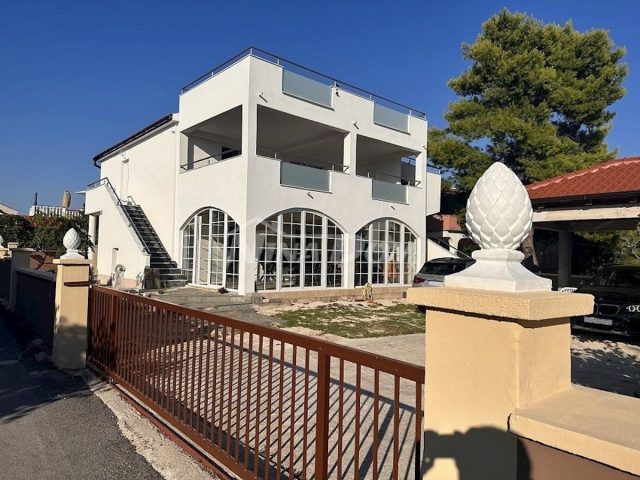 Haus Zu verkaufen - Zadarska Vir - foto 4/23