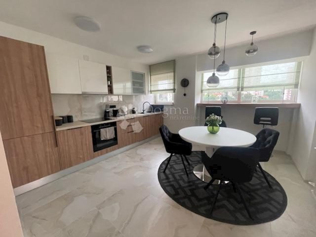 Apartment zu vermieten 85 m² – Krimeja