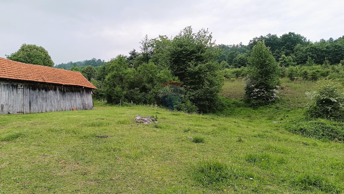 Kuća Na prodaju - KARLOVAČKA SLUNJ