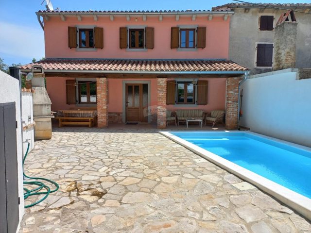 Kuća na prodaju 114 m² – Petehi