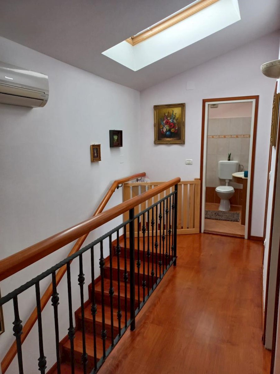 Kuća Na prodaju - ISTARSKA BARBAN