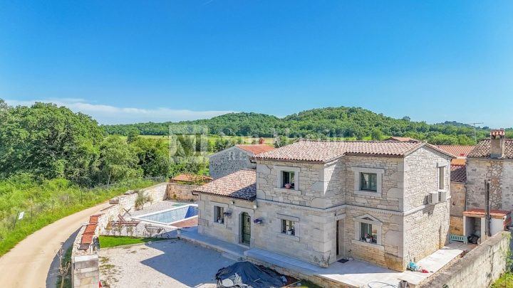 Dům na prodej 189 m² – Poreč