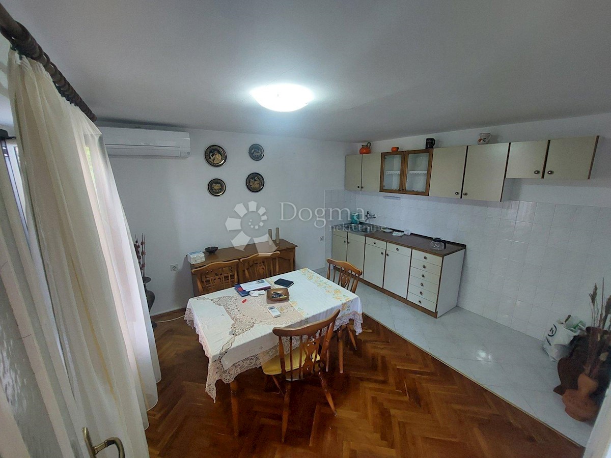 Flat For sale - PRIMORSKO-GORANSKA CRIKVENICA