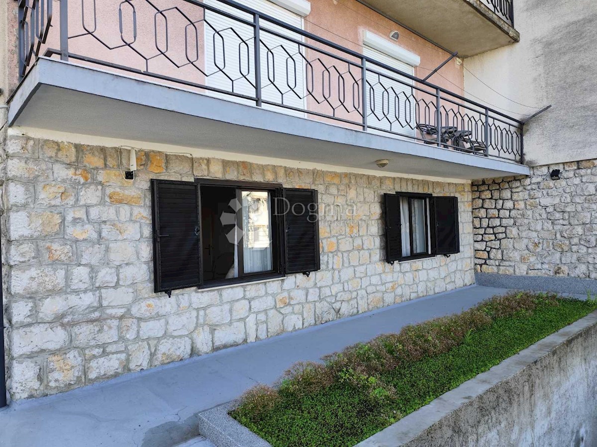Flat For sale - PRIMORSKO-GORANSKA CRIKVENICA