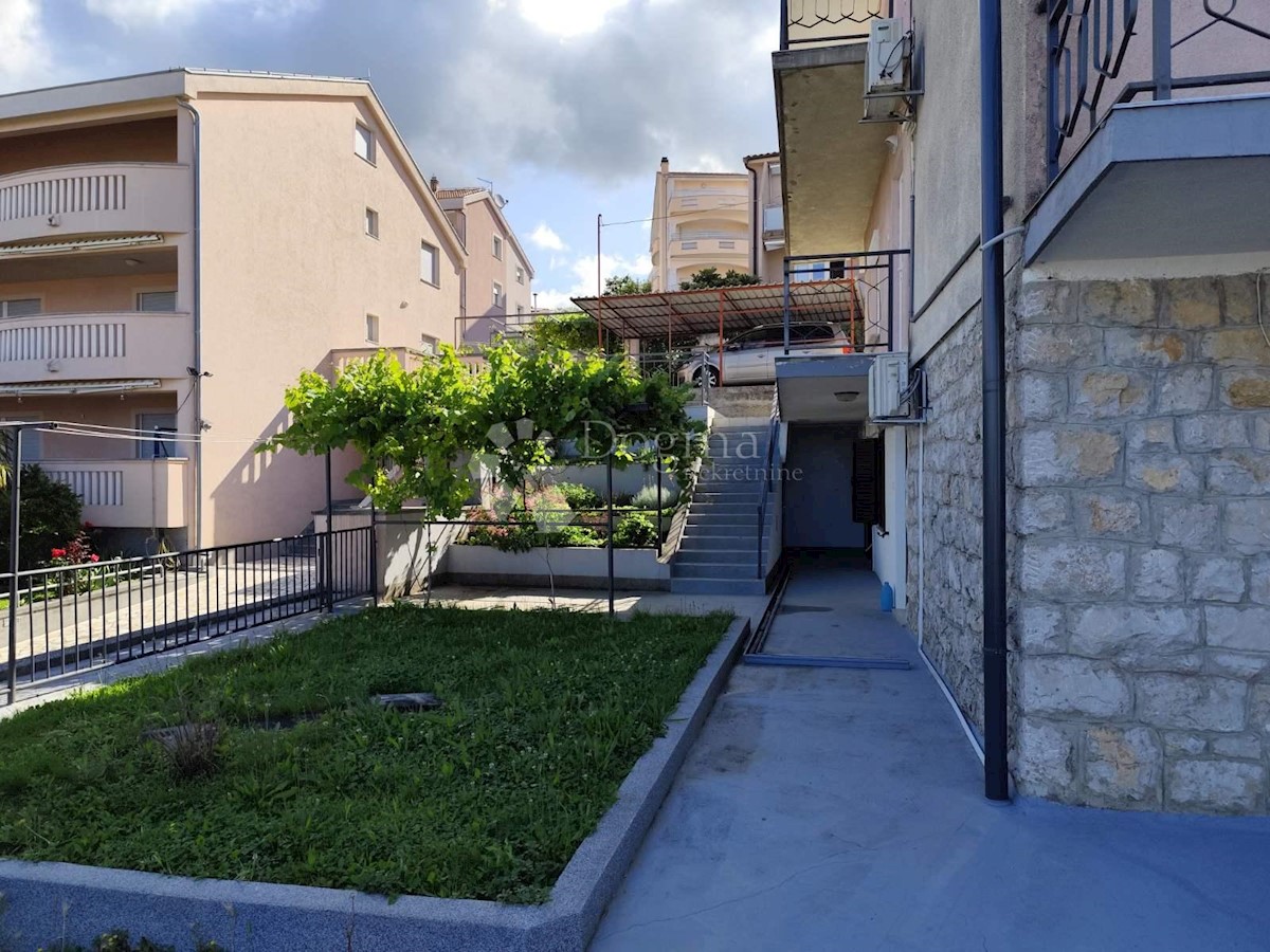 Flat For sale - PRIMORSKO-GORANSKA CRIKVENICA