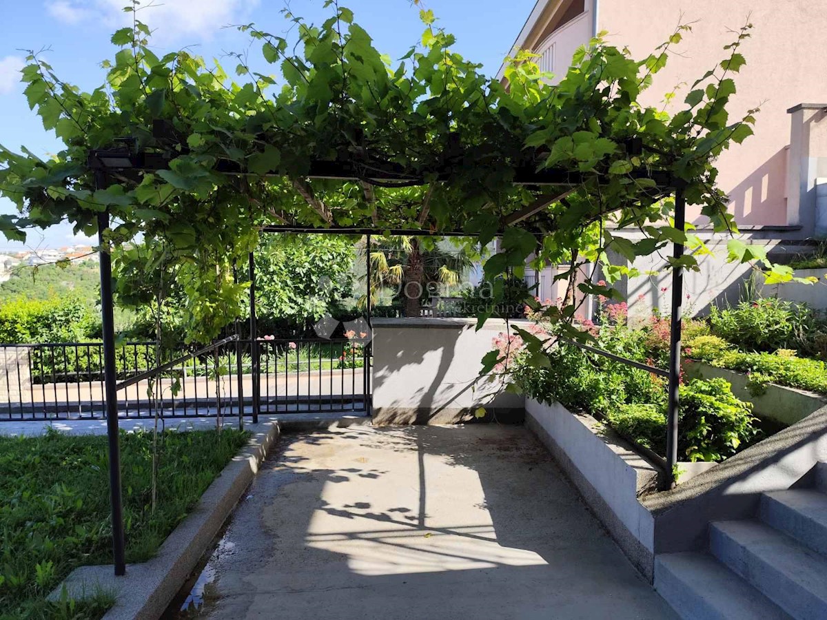 Flat For sale - PRIMORSKO-GORANSKA CRIKVENICA