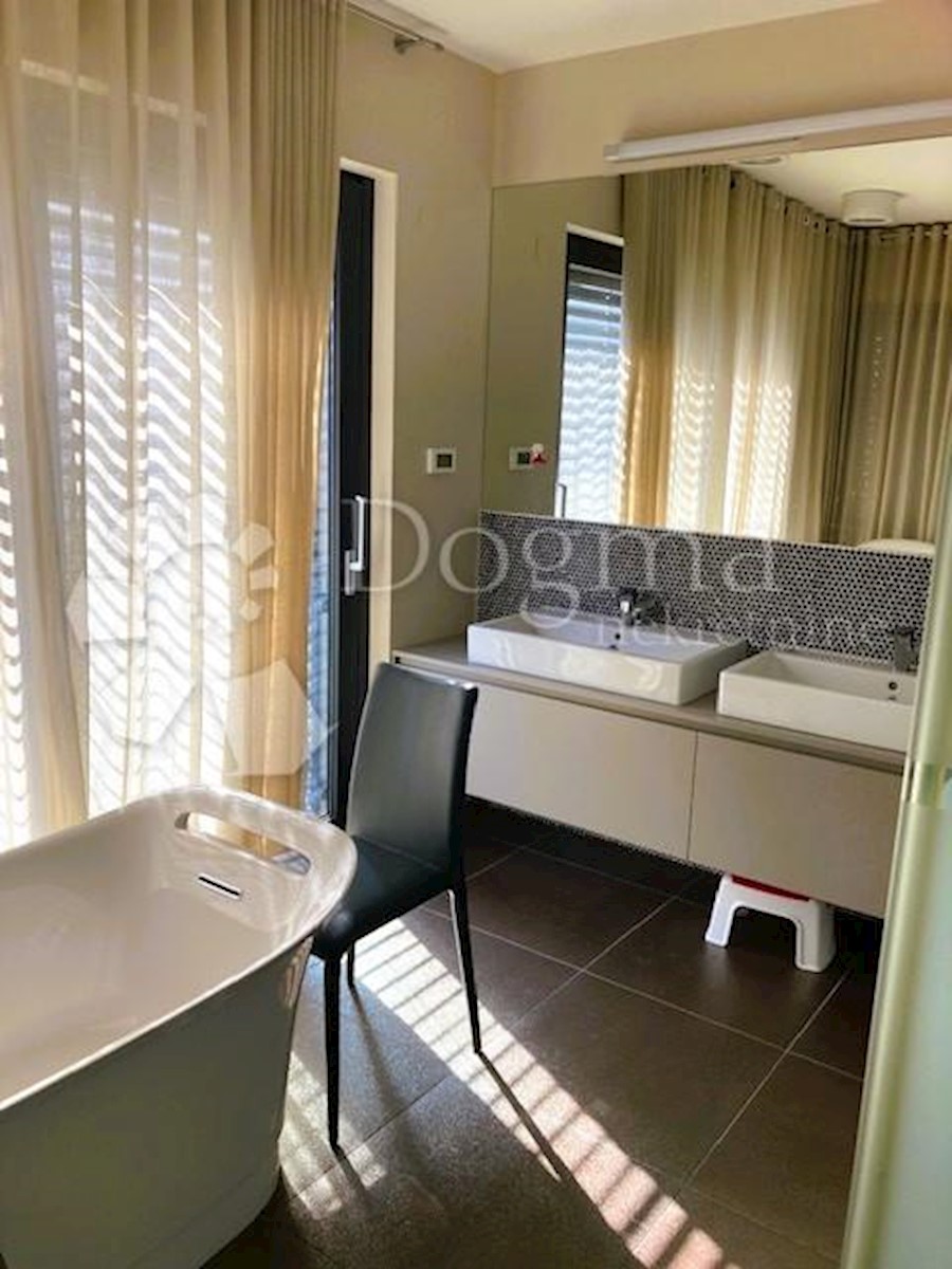 Flat For sale - ISTARSKA ROVINJ