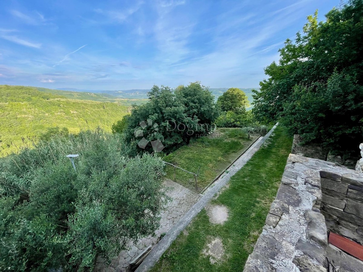 Kuća Na prodaju - ISTARSKA GROŽNJAN