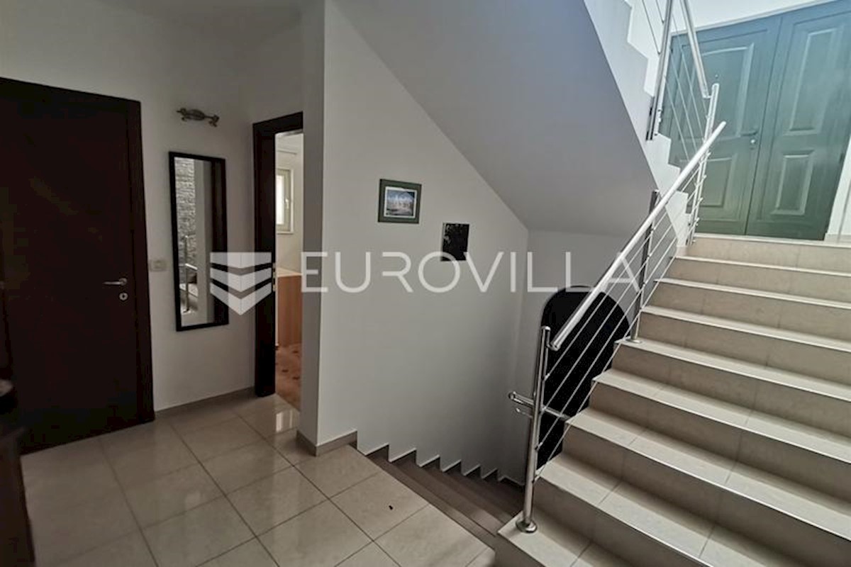 Maison À vendre - SPLITSKO-DALMATINSKA PODSTRANA