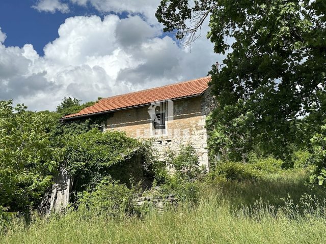 Haus zu verkaufen 105 m² – Oprtalj