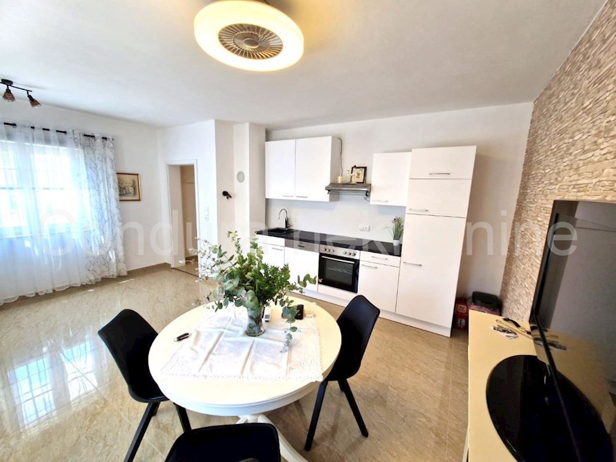 Flat For sale - ZADARSKA VIR