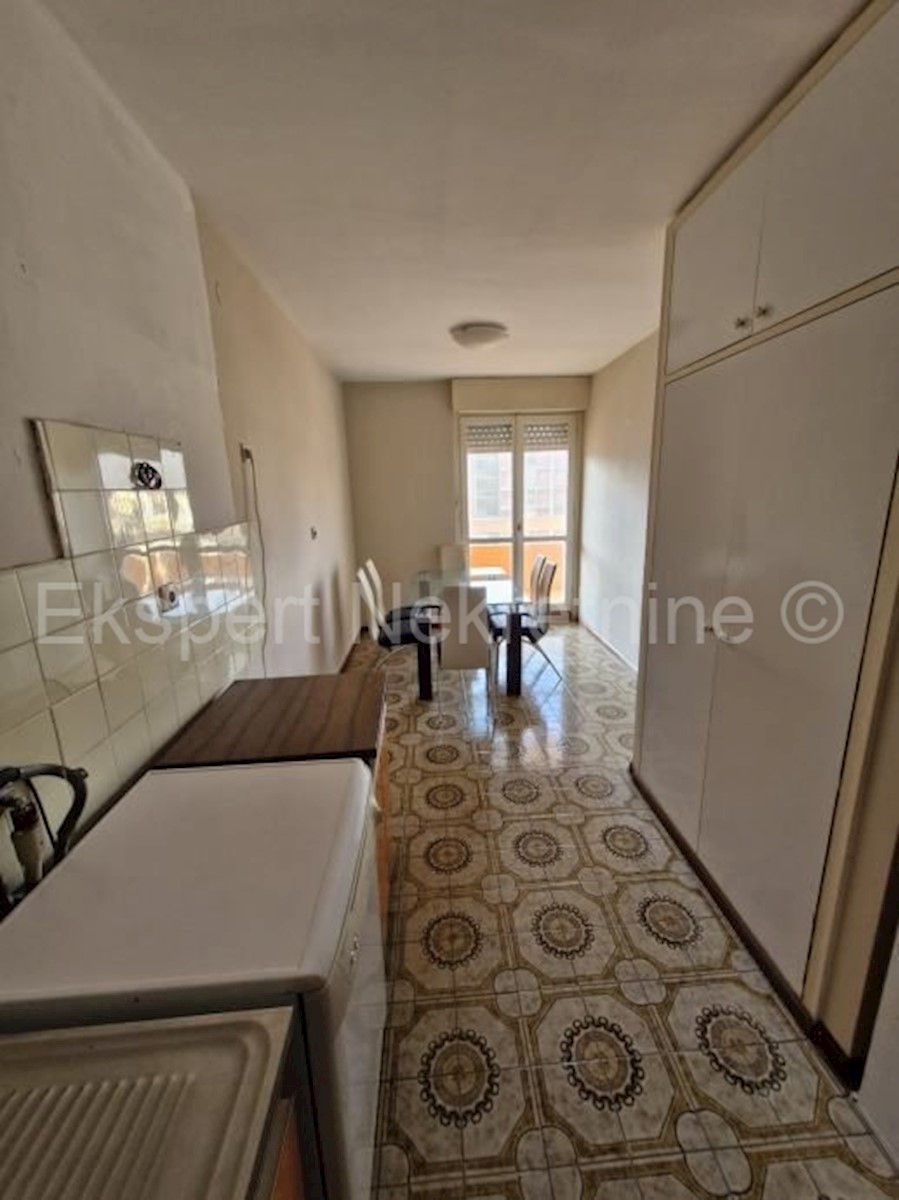 Flat For sale - SPLITSKO-DALMATINSKA SPLIT