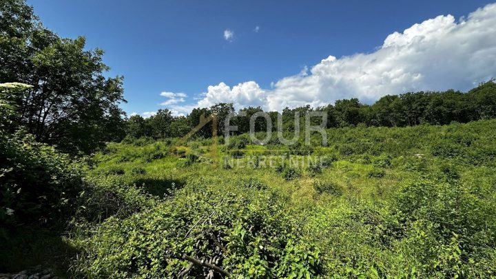 Land for sale 5043 m² – Rijeka