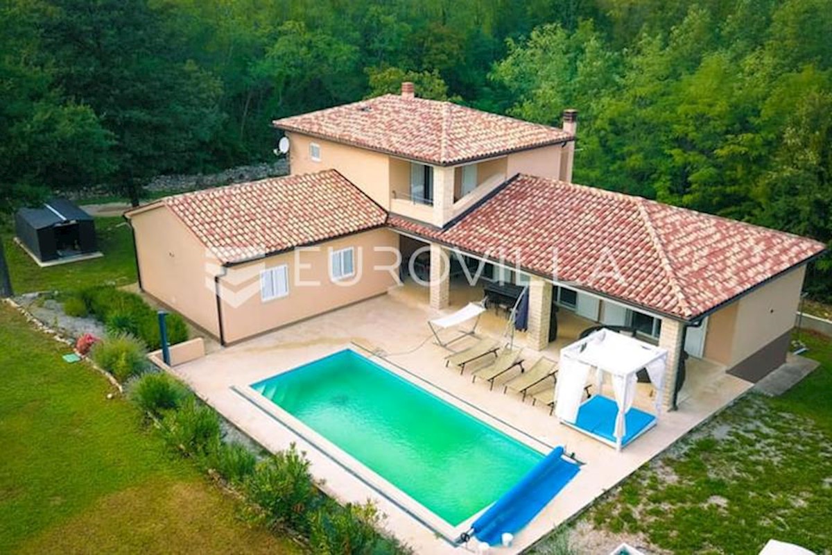 Maison À vendre - ISTARSKA SVETA NEDELJA