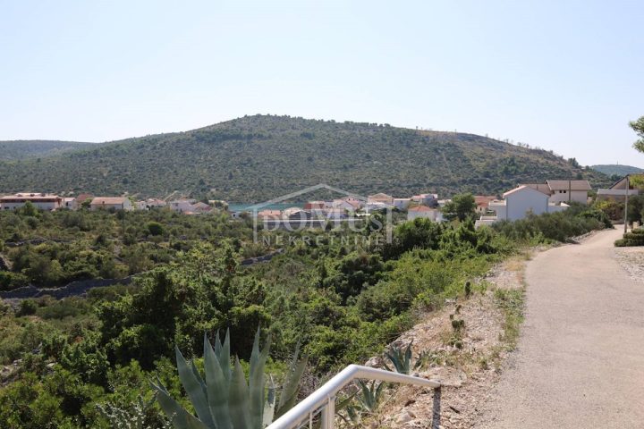 Land for sale 9769 m² – Rogoznica