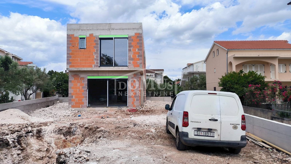 Kuća Na prodaju - ŠIBENSKO-KNINSKA VODICE