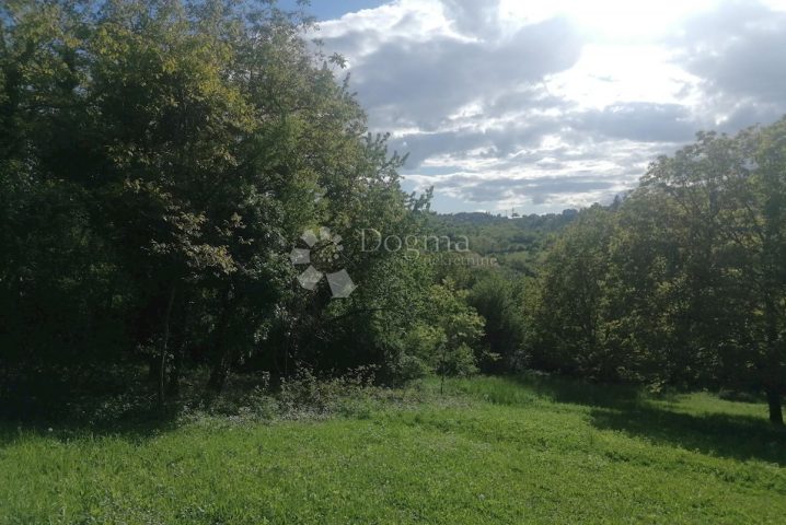 Grundstück Zu verkaufen - Grad Zagreb Zagreb - foto 2/2